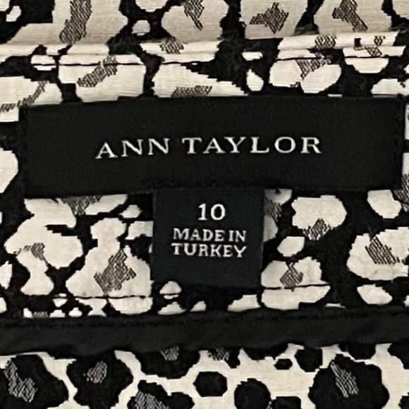 Ann Taylor Size 10 Black White Leopard Print Front Zipper Detail Pencil Skirt - Picture 4 of 7